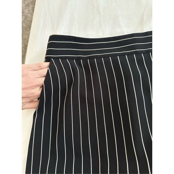 EMPORIO ARMANI Skirts Size 38 / 2US - Picture 6 of 12